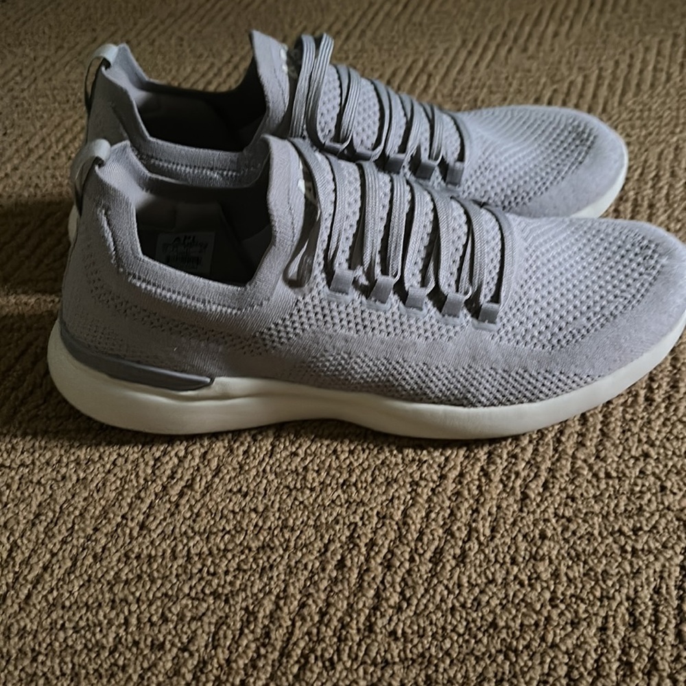 Apl Breeze Sneaks. Barely Worn, Euc. - image 5